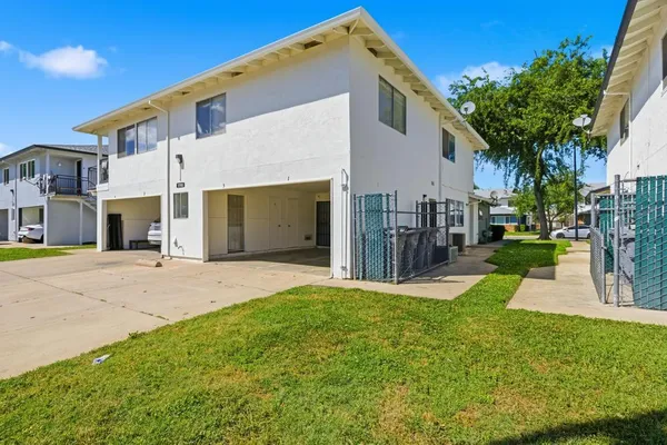 $223,000 | 1198 Casita Drive, Unit 3, Yuba City, CA 95991
