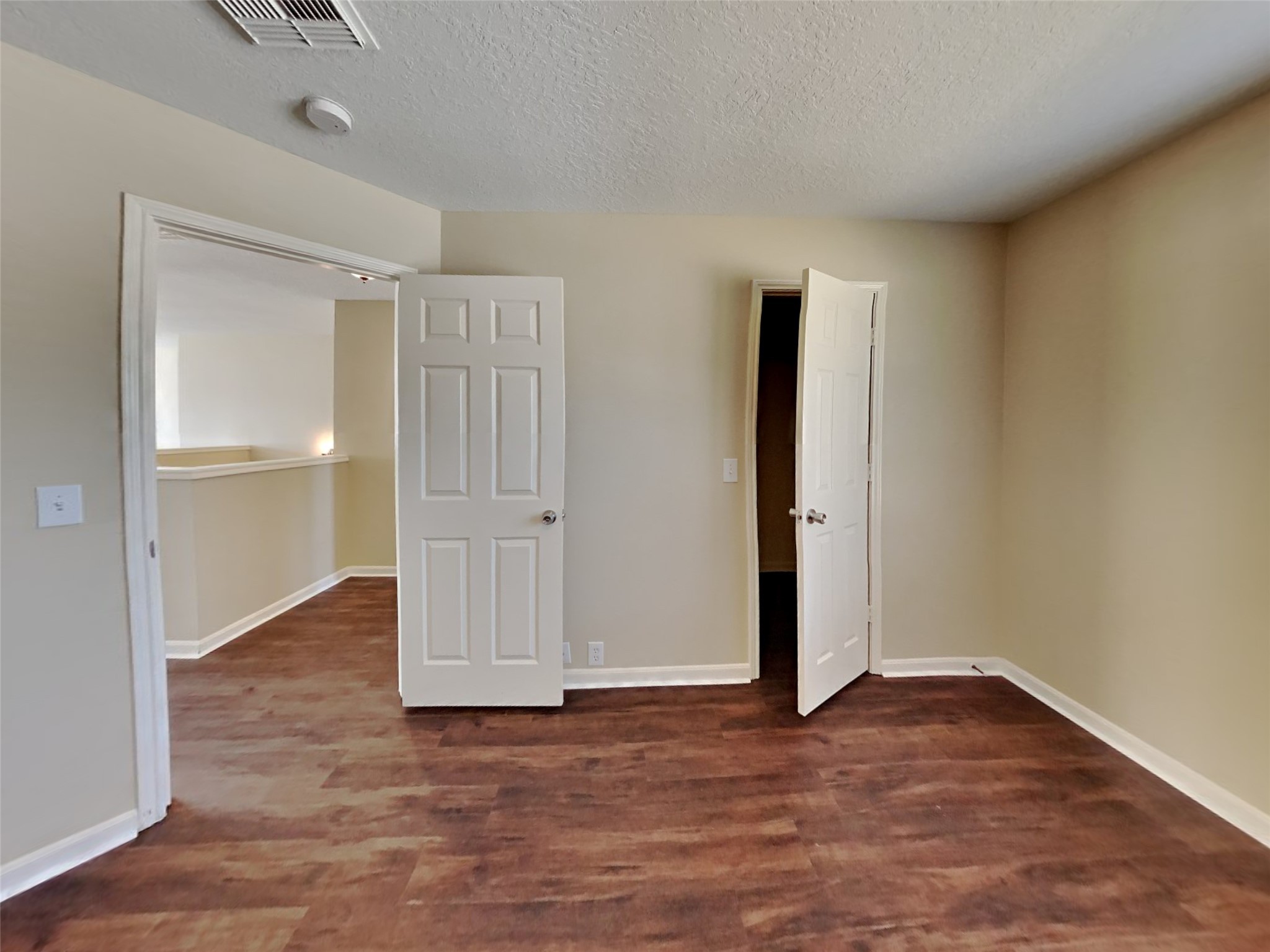 18322 Valiant Brook Court Humble, TX 77346 - Photo 11 of 20 an empty room with closet area