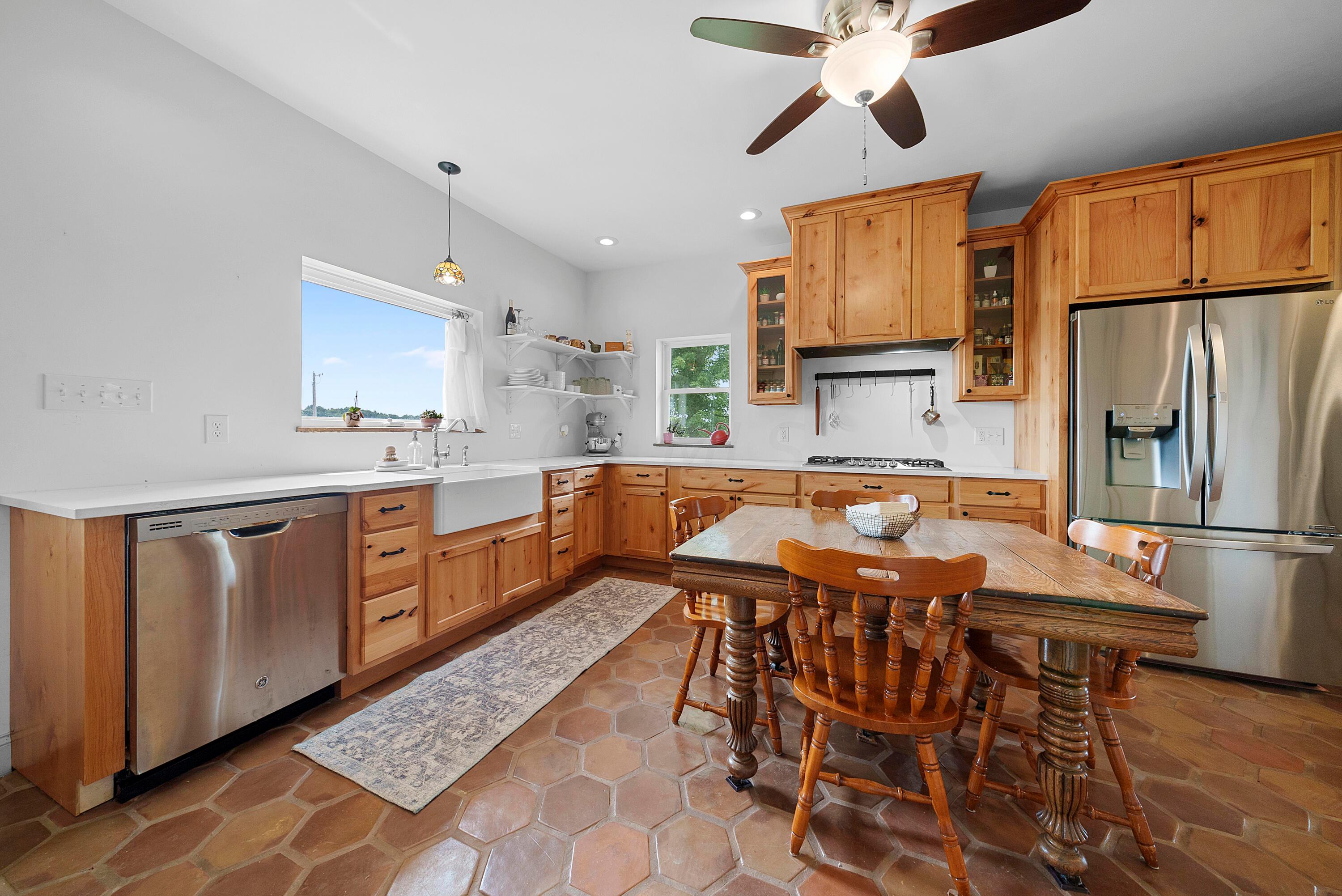 3006 Weaver Road Mount Vernon, OH 43050 - Photo 10 of 51 DSC06687