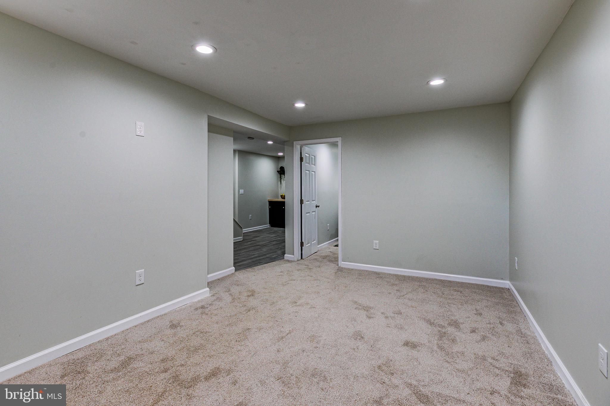 4016 Bonner Road Baltimore, MD 21216 - Photo 49 of 58