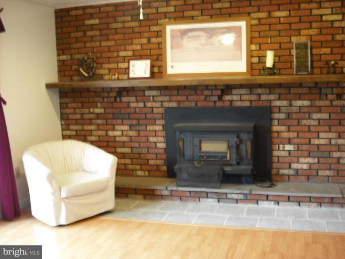 5902 Michael Road Waldorf, MD 20601 - Photo 11 of 23 Family Room