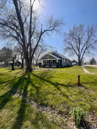 $97,500 | 601 Main Street, Admire, KS 66830