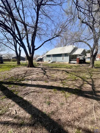 $97,500 | 601 Main Street, Admire, KS 66830