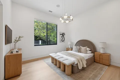 $19,998,888 | 98 Flood Circle, Atherton, CA 94027