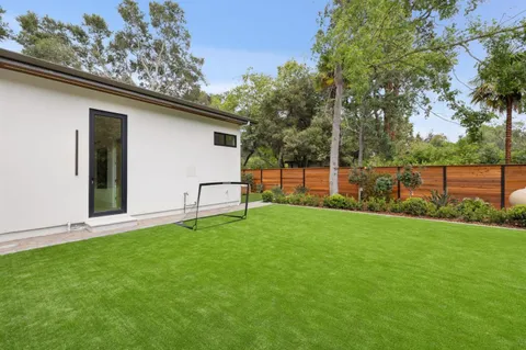 $19,998,888 | 98 Flood Circle, Atherton, CA 94027