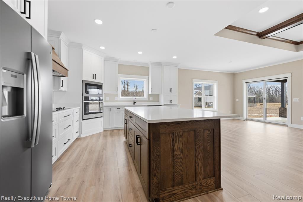 26850 Irwin Road Richmond, MI 48062 - Photo 6 of 47