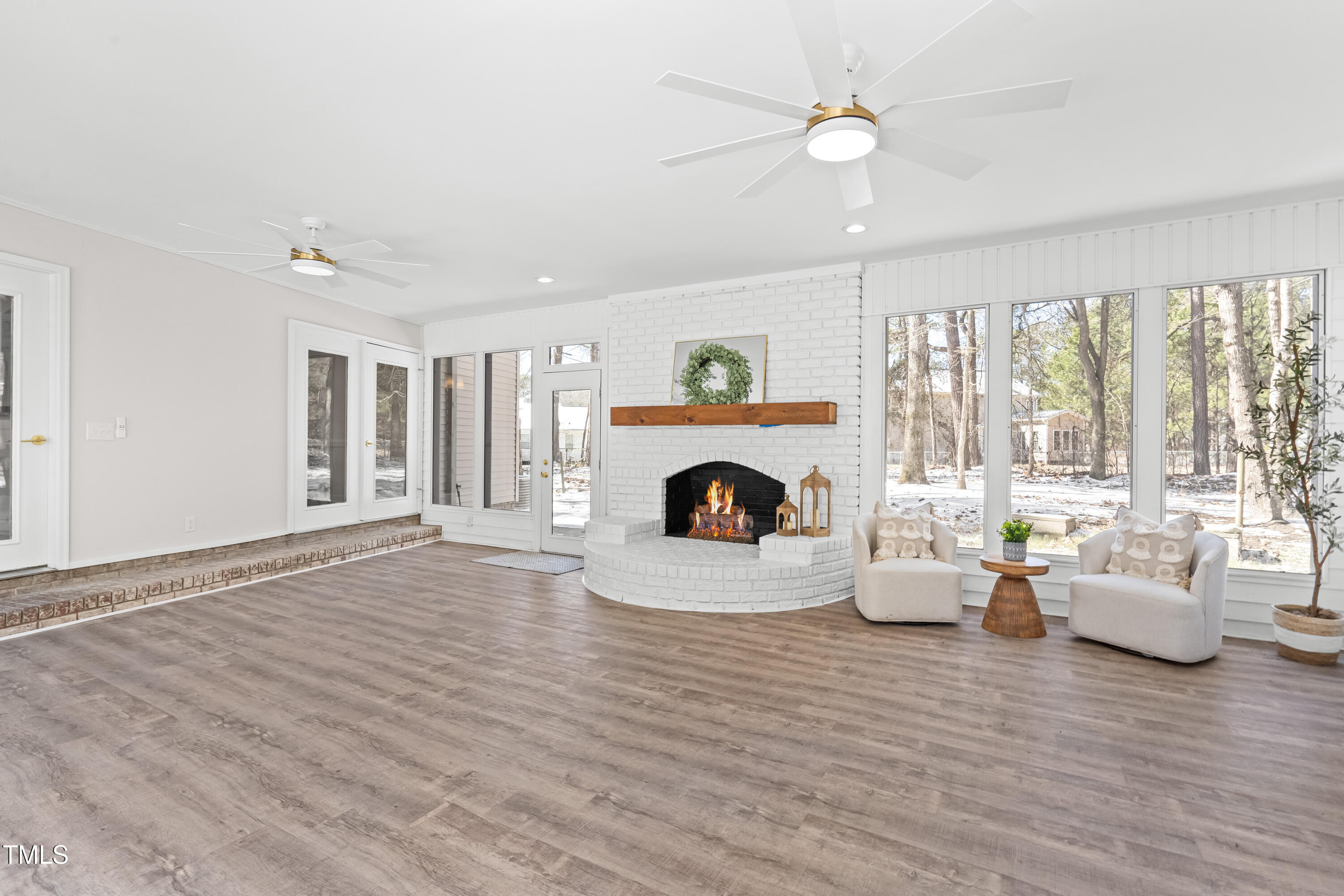 316 Russ Road Smithfield, NC 27577 - Photo 10 of 50 Sunroom