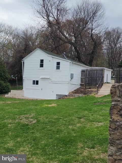 2665 Halfway Road The Plains, VA 20198 - Photo 2 of 8