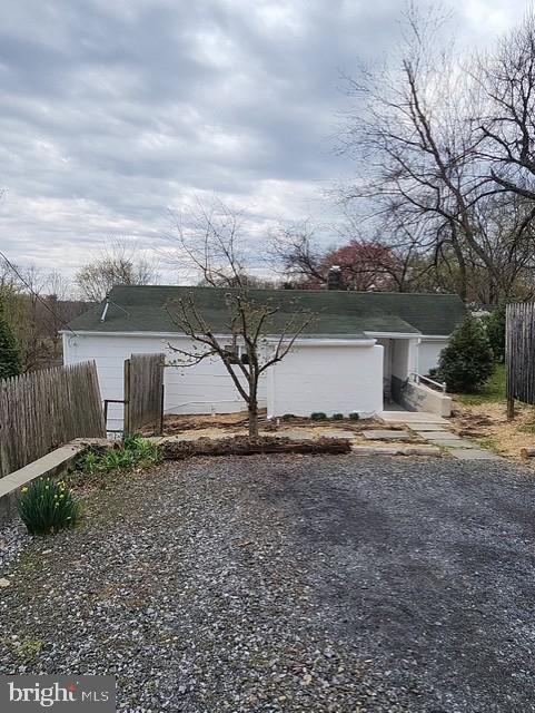 2665 Halfway Road The Plains, VA 20198 - Photo 3 of 8