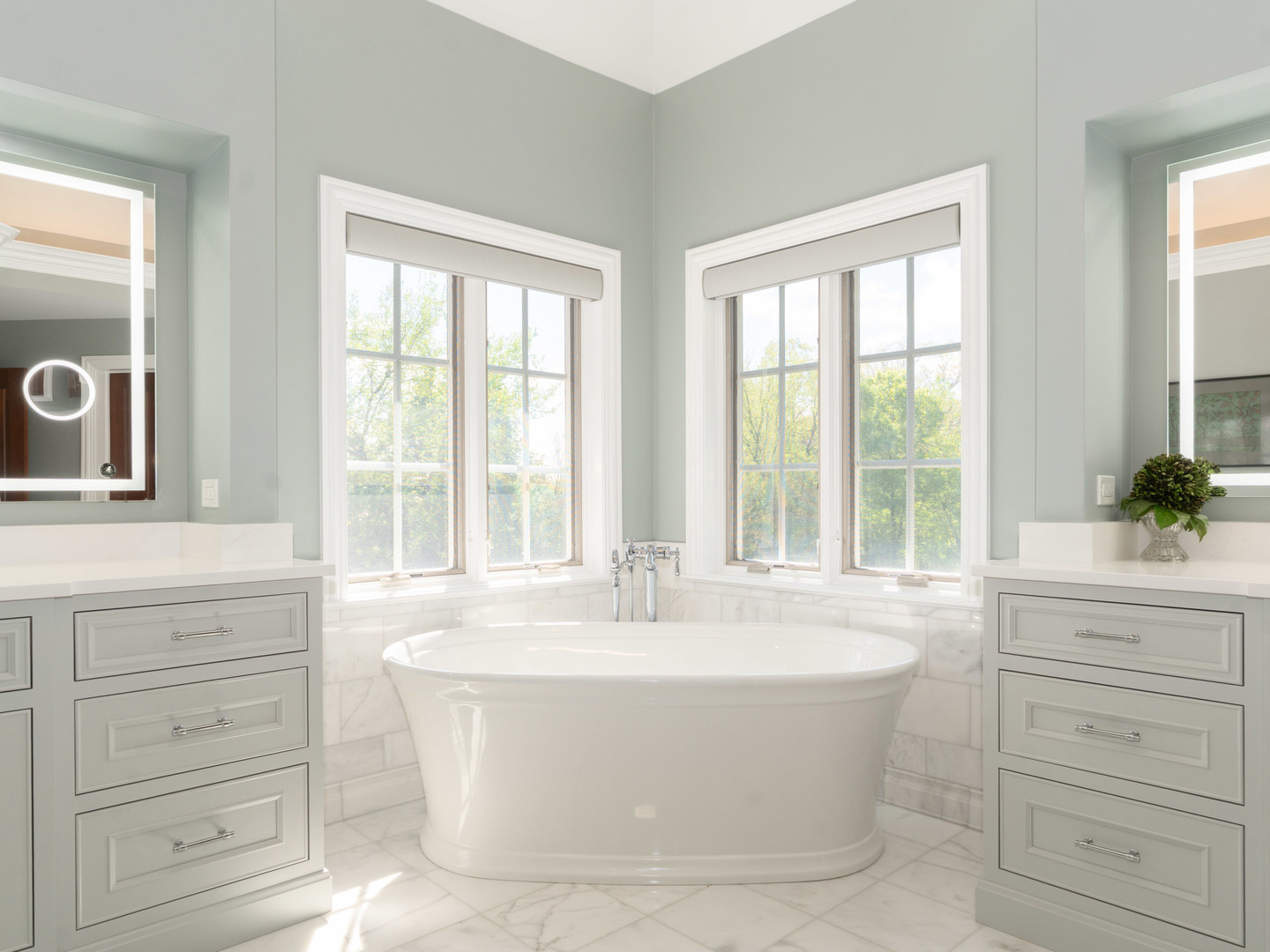 4N881 Old Farm Road St. Charles, IL 60175 - Photo 23 of 66 a white bath tub sitting in a bathroom next to a window