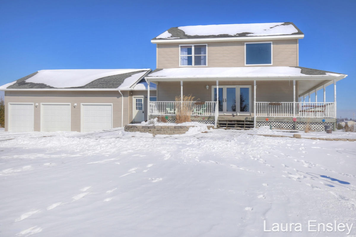 4531 Maple Hill Road Pierson, MI 49339 - Photo 1 of 28 IMG_7201