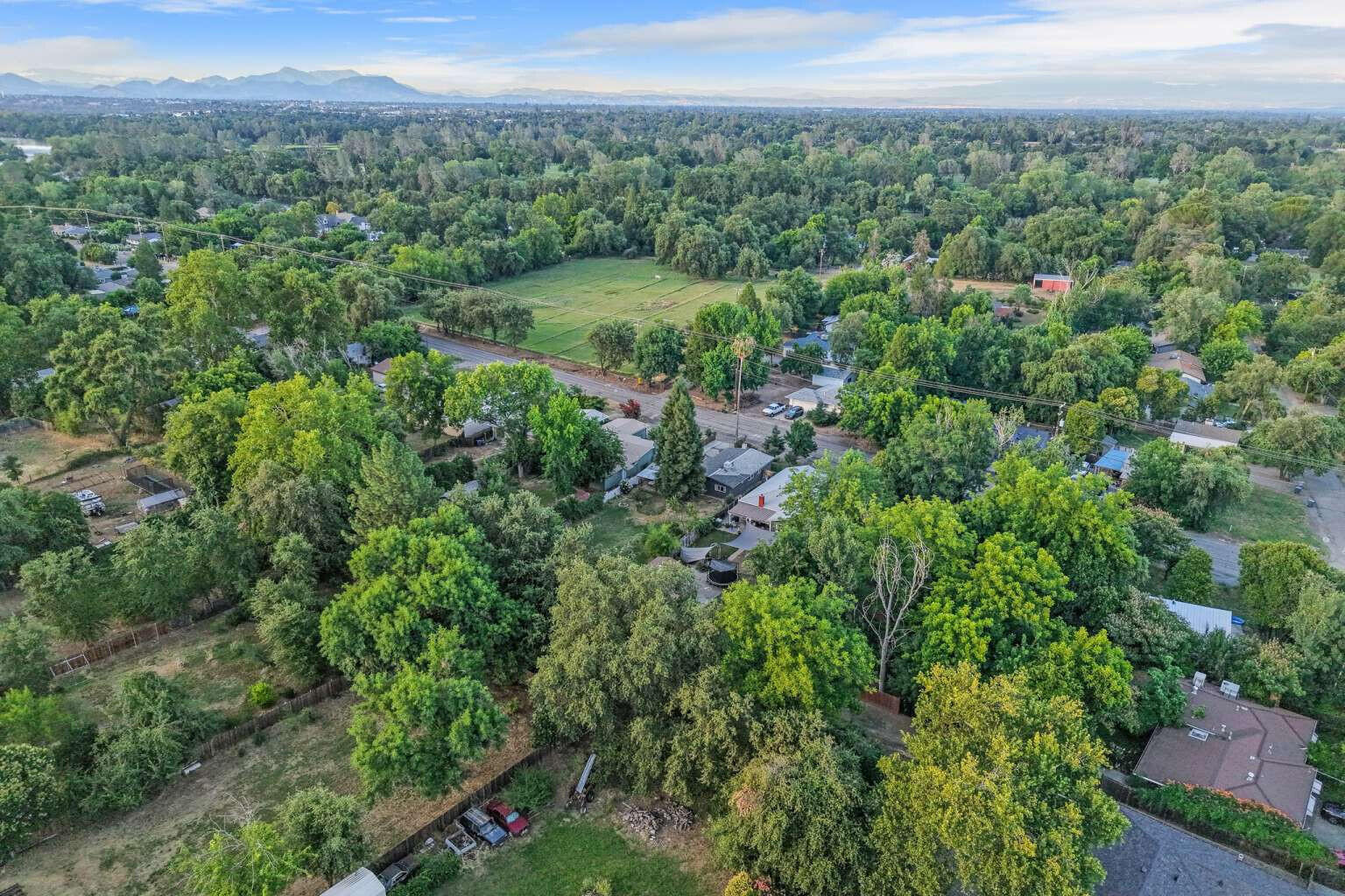 4562 East Bonnyview Road Redding, CA 96001 - Photo 28 of 29 Taylor.28
