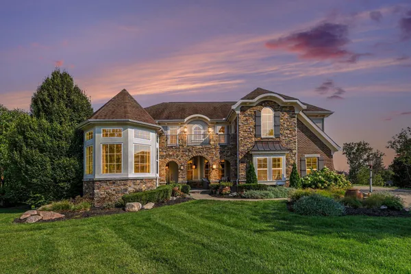 $1,100,000 | 10638 Pegasus Court, Union, KY 41091