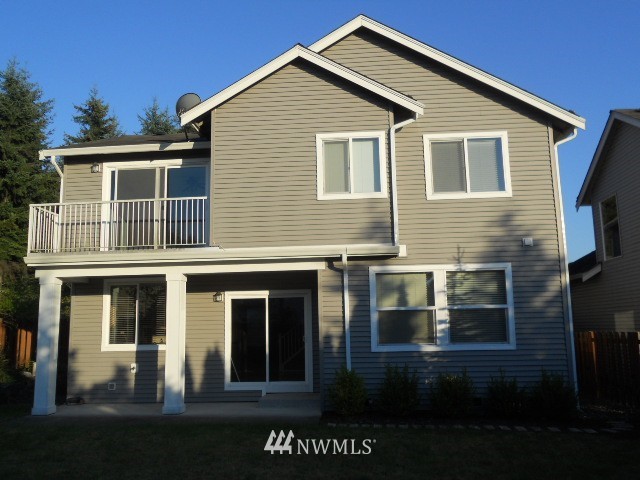 28032 Maple Ridge Way Southeast Maple Valley, WA 98038 - Photo 3 of 21