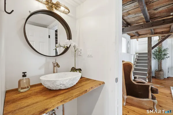 $599,000 | 134 Sterling City Road, Lyme, CT 06371