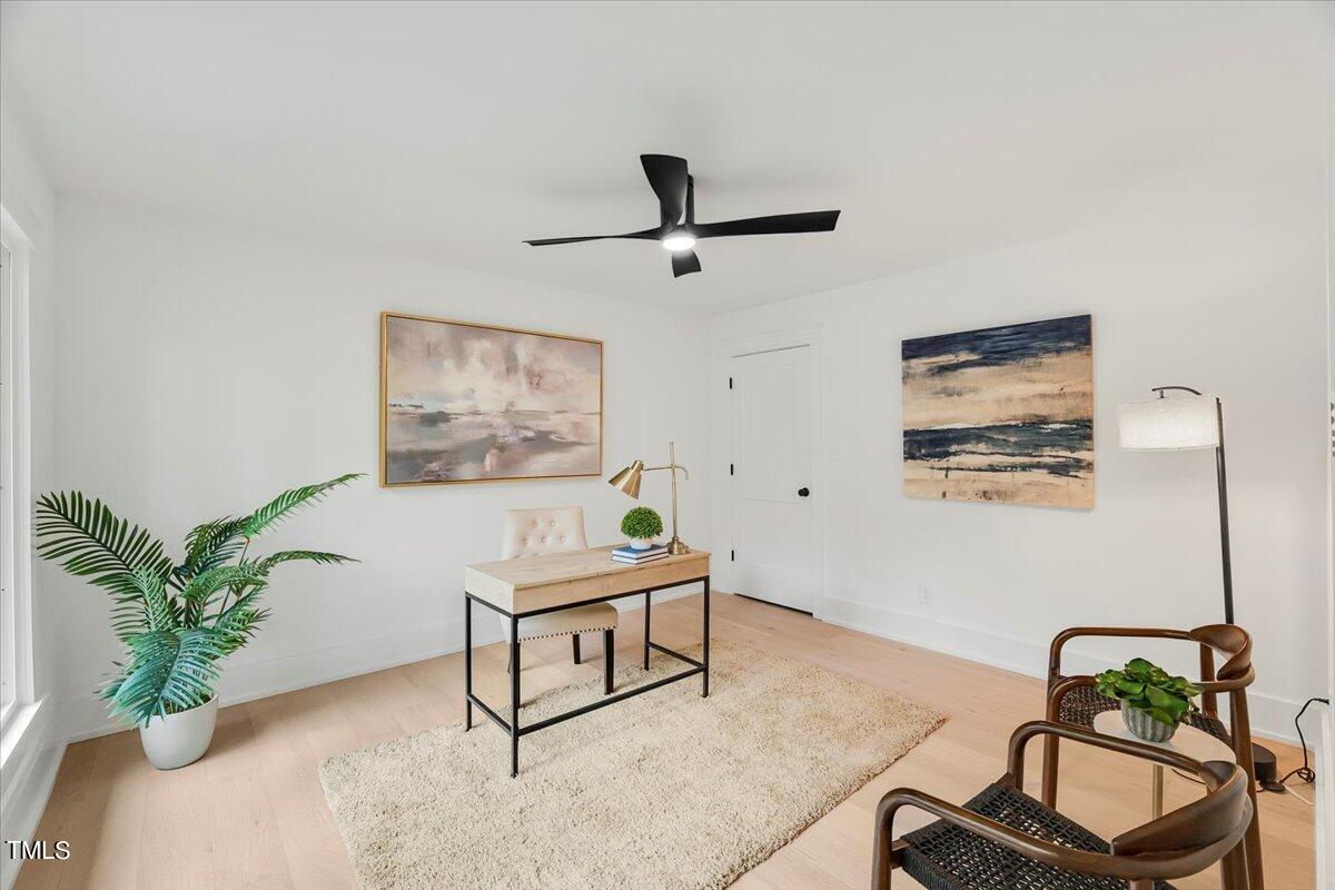 105 Glasgow Road Cary, NC 27511 - Photo 7 of 33 08-P1189925