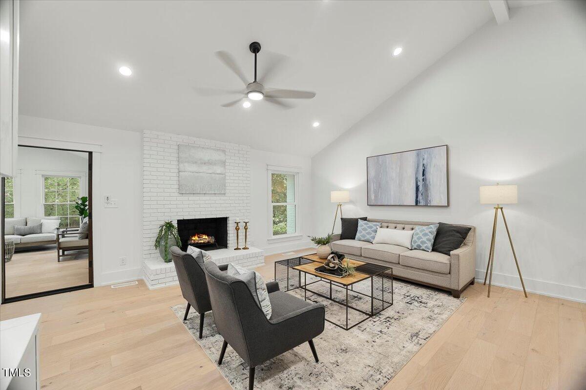 105 Glasgow Road Cary, NC 27511 - Photo 8 of 33 10-P1189935