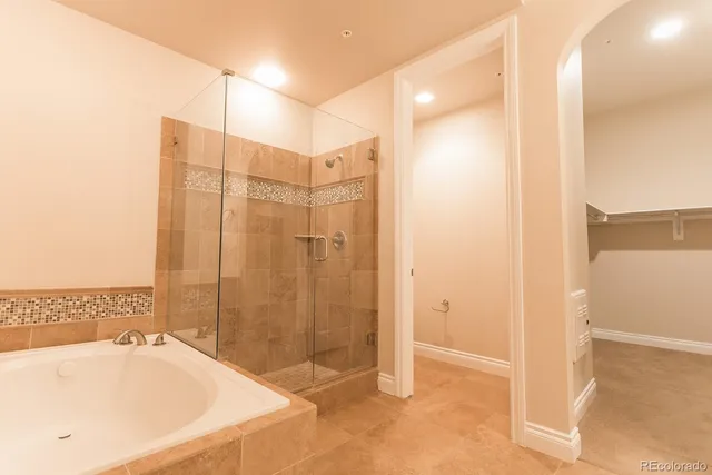 $2,400 | 1120 Delaware Street, Unit 311, Denver, CO 80204