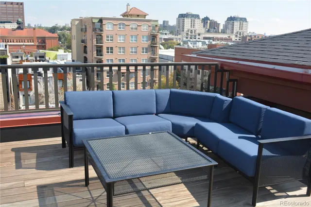 $2,400 | 1120 Delaware Street, Unit 311, Denver, CO 80204