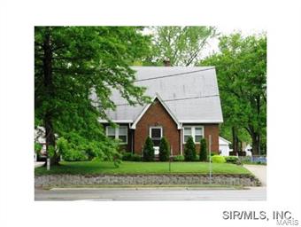 2820 Godfrey Road Godfrey, IL 62035 - Photo 1 of 22 Gallery Image 1