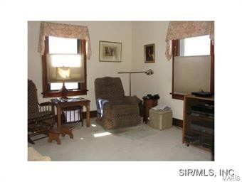 2820 Godfrey Road Godfrey, IL 62035 - Photo 16 of 22 Gallery Image 16