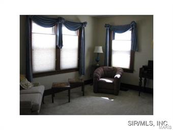 2820 Godfrey Road Godfrey, IL 62035 - Photo 6 of 22 Gallery Image 6