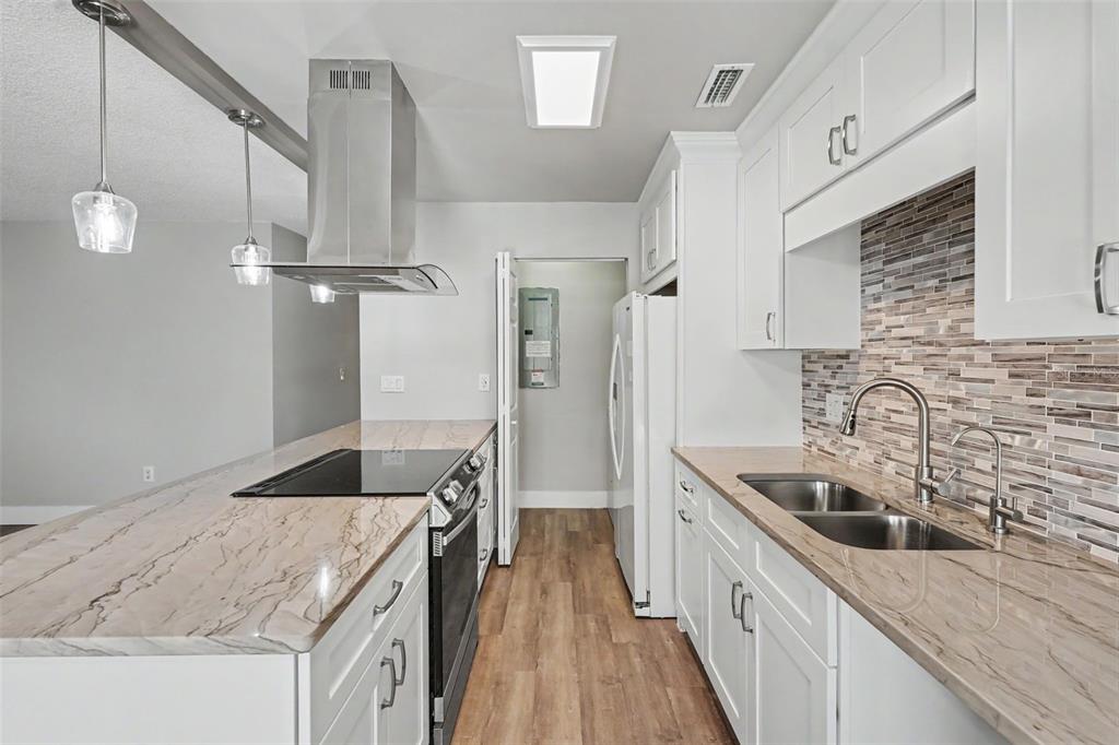 1502 16th Circle Southeast, Unit 28 Largo, FL 33771 - Photo 15 of 48
