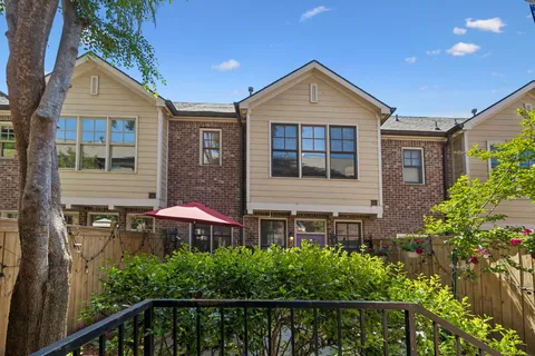 $764,000 | 718 4th Avenue North, Nashville, TN 37219