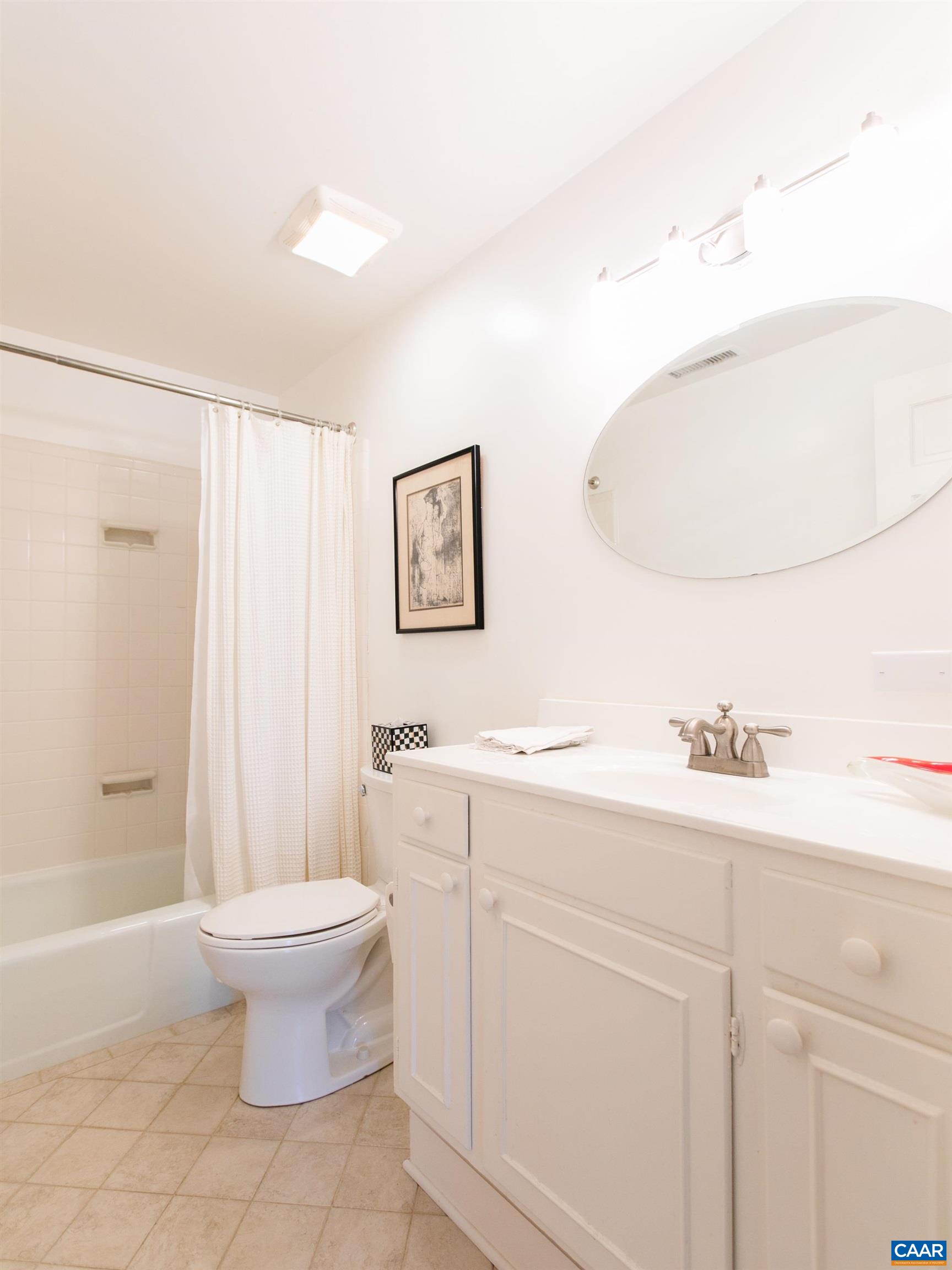 204 Devon Road Charlottesville, VA 22903 - Photo 32 of 39 Gallery Image 32