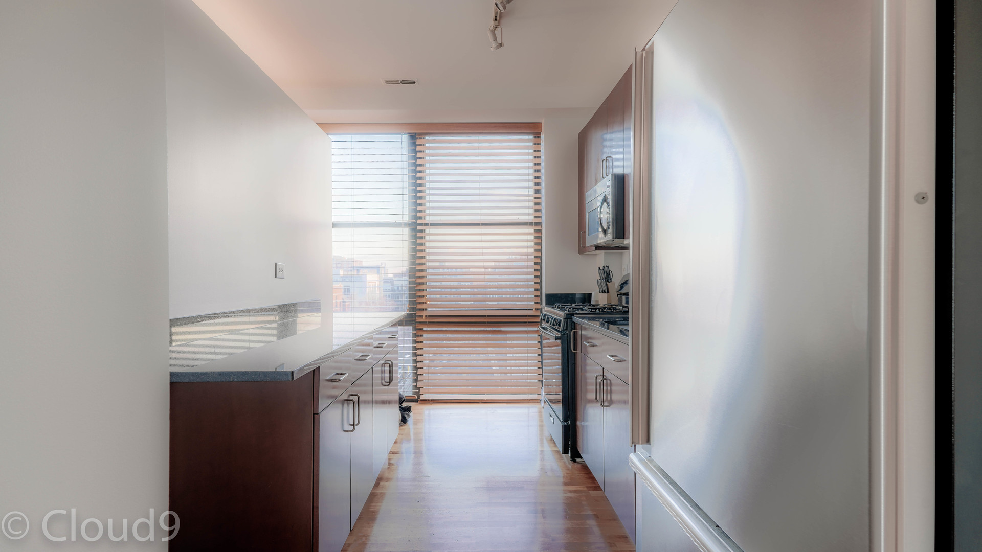 1260 West Washington Boulevard, Unit 504 Chicago, IL 60607 - Photo 12 of 15