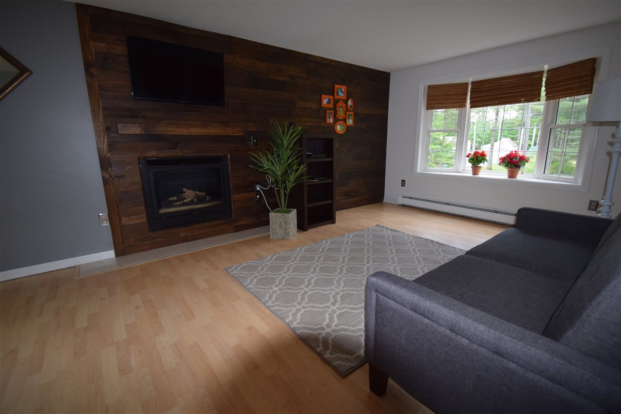 70 Leavitt Road Fremont, NH 03044 - Photo 8 of 33