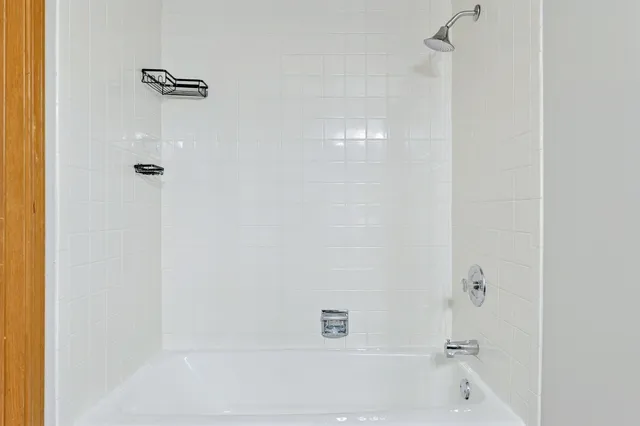 $239,000 | 17910 Millstone Road, Hazel Crest, IL 60429