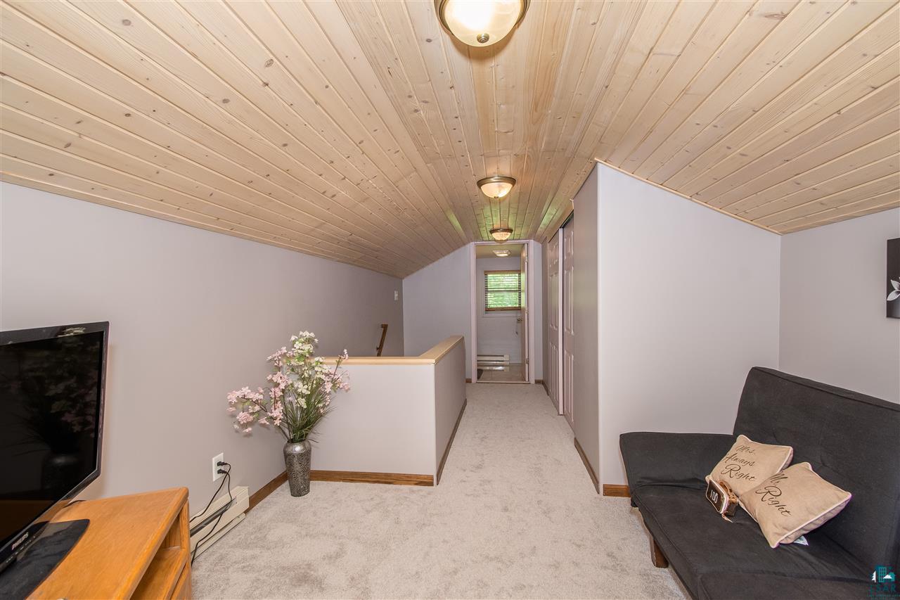4247 Fayre Road Duluth, MN 55803 - Photo 14 of 33