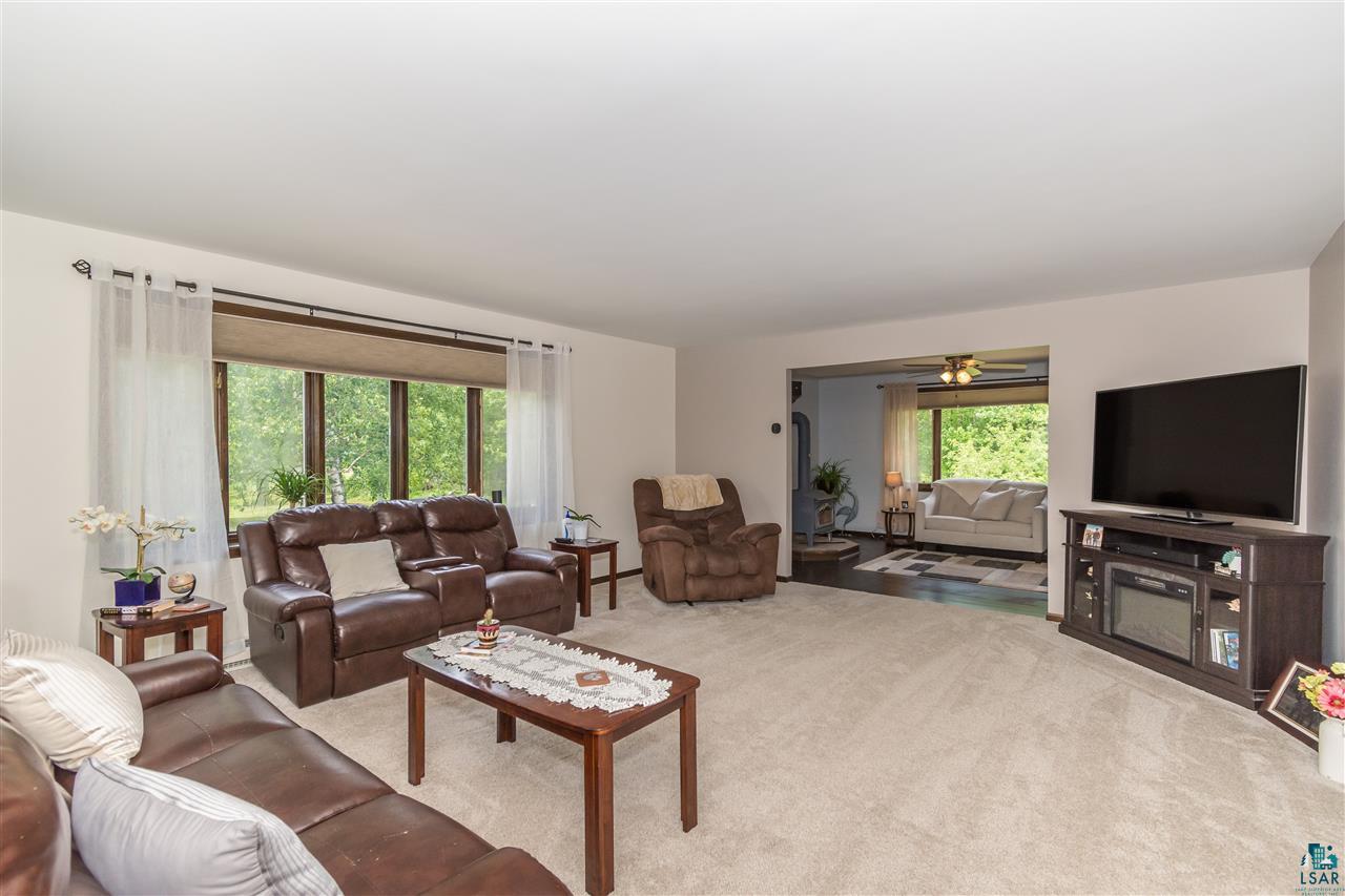 4247 Fayre Road Duluth, MN 55803 - Photo 2 of 33