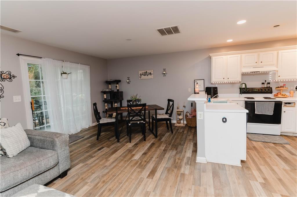 183 Venture Path Hiram, GA 30141 - Photo 9 of 39