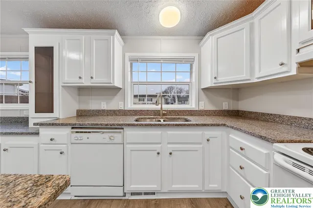 $119,900 | 1190 Grange Road, Unit K5, Allentown, PA 18106