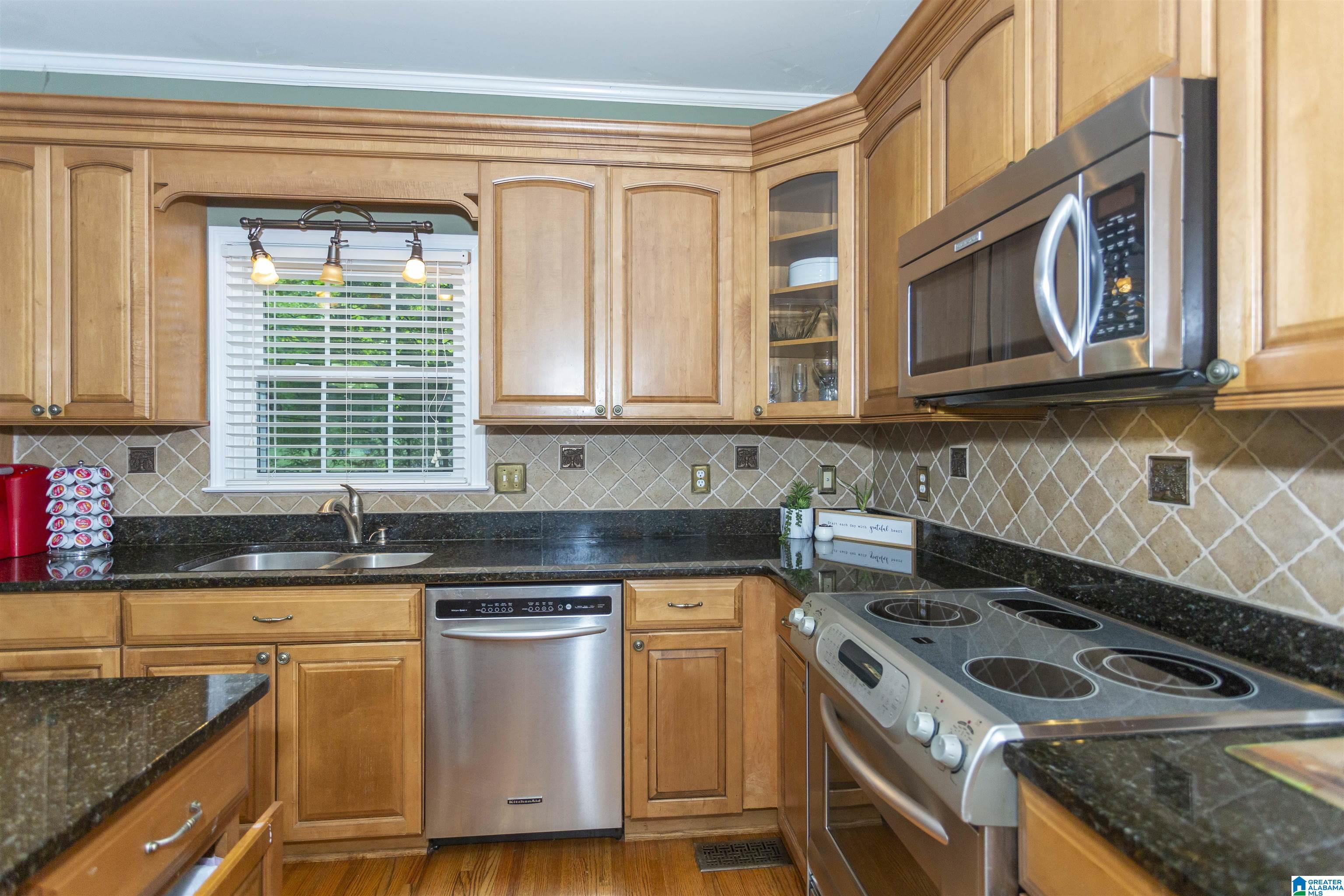 3021 Piper Way Birmingham, AL 35244 - Photo 11 of 47