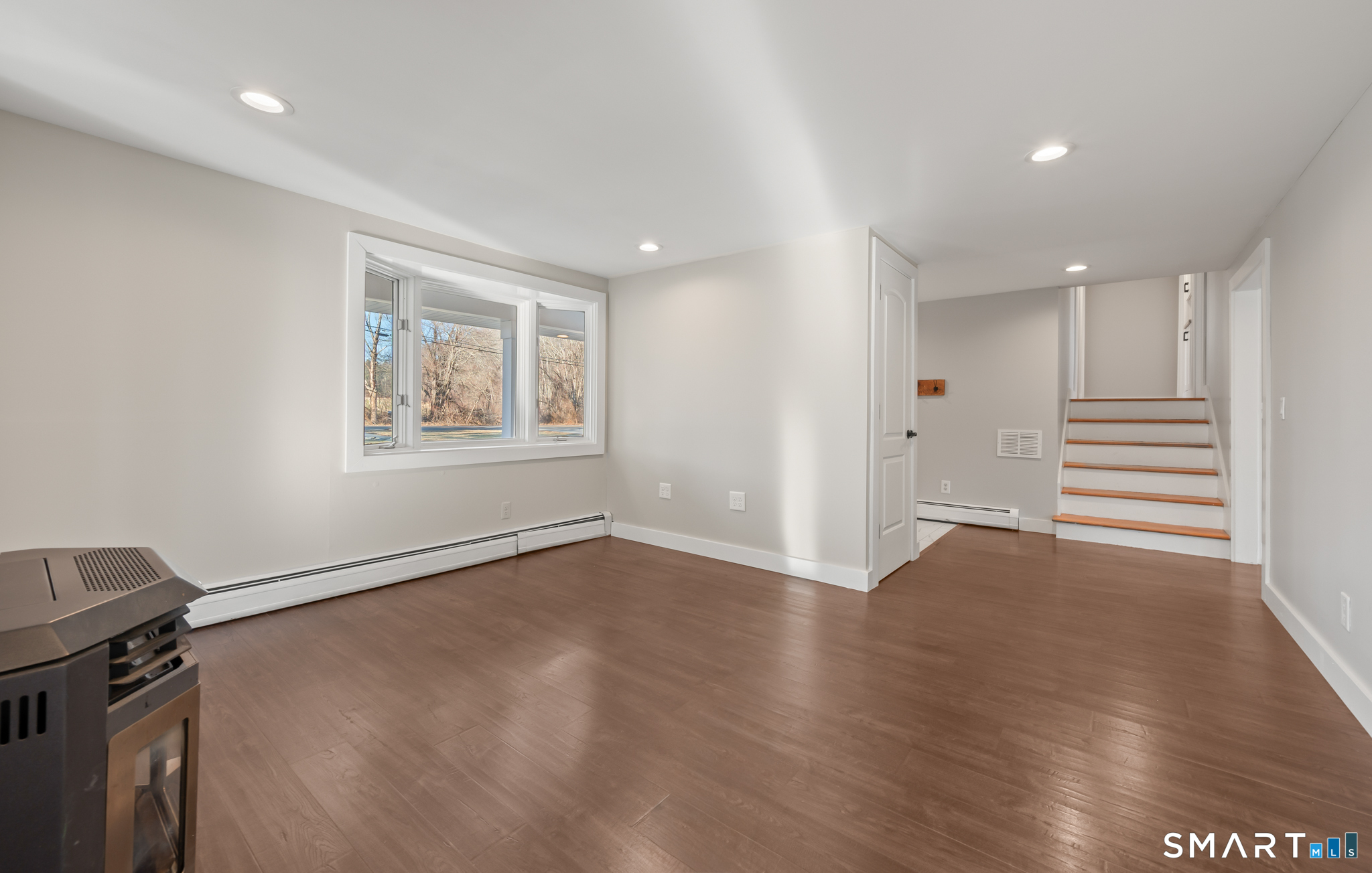 456 Grant Hill Road Coventry, CT 06238 - Photo 13 of 40