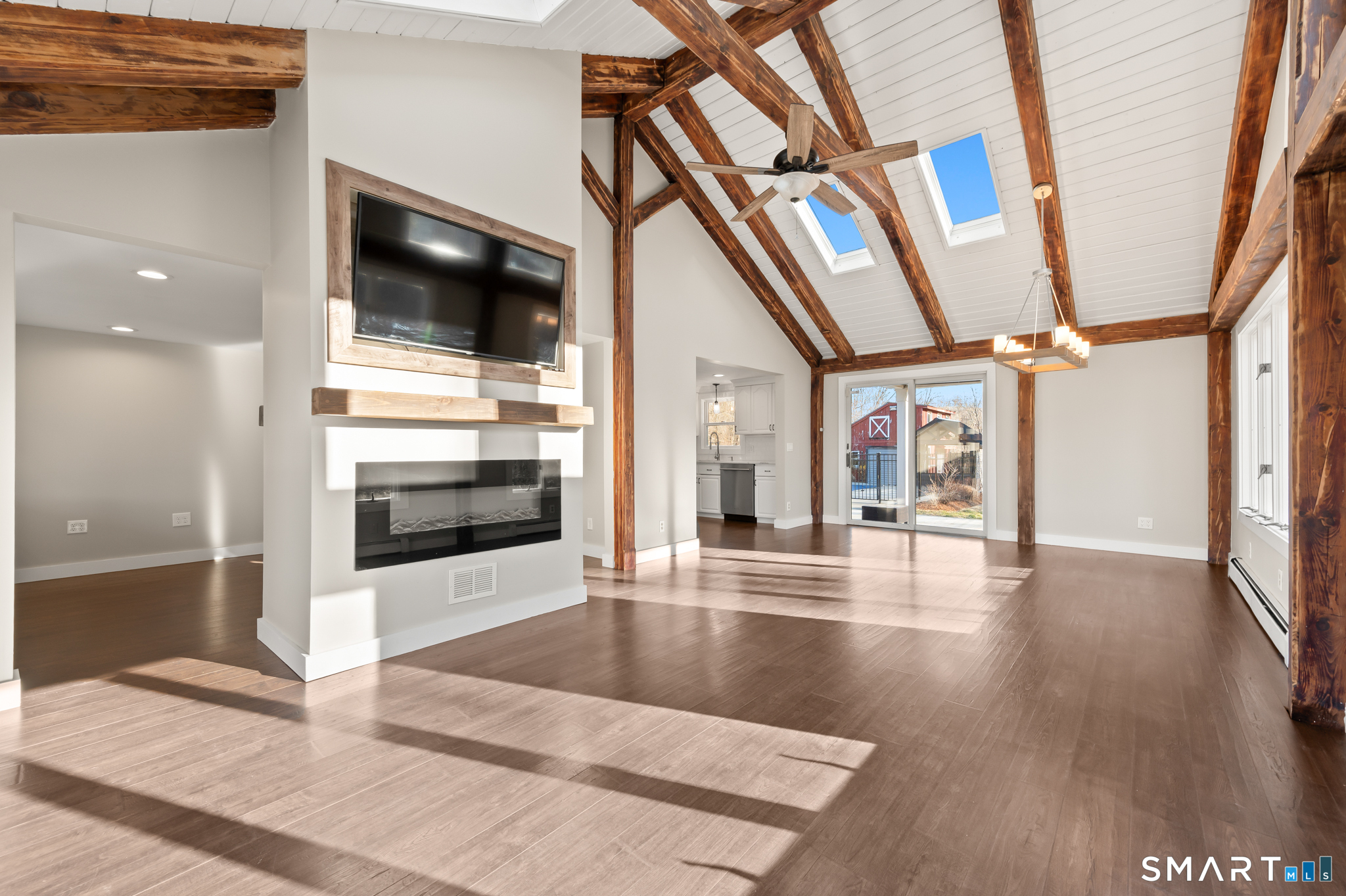 456 Grant Hill Road Coventry, CT 06238 - Photo 10 of 40