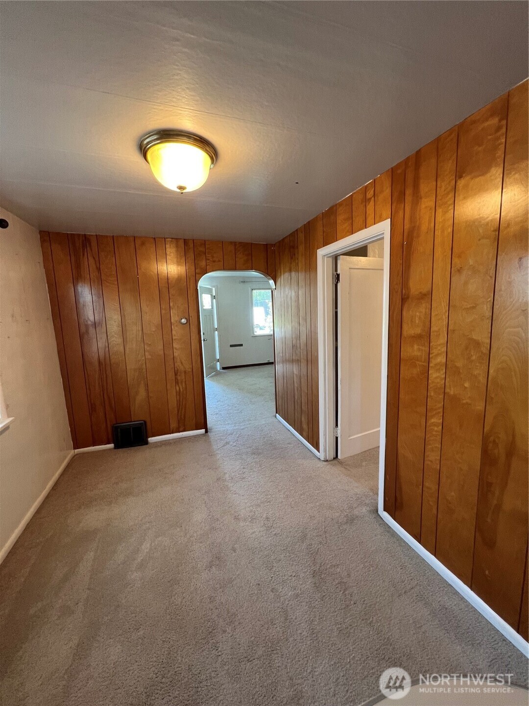 2219 Rockefeller Avenue Everett, WA 98201 - Photo 16 of 25