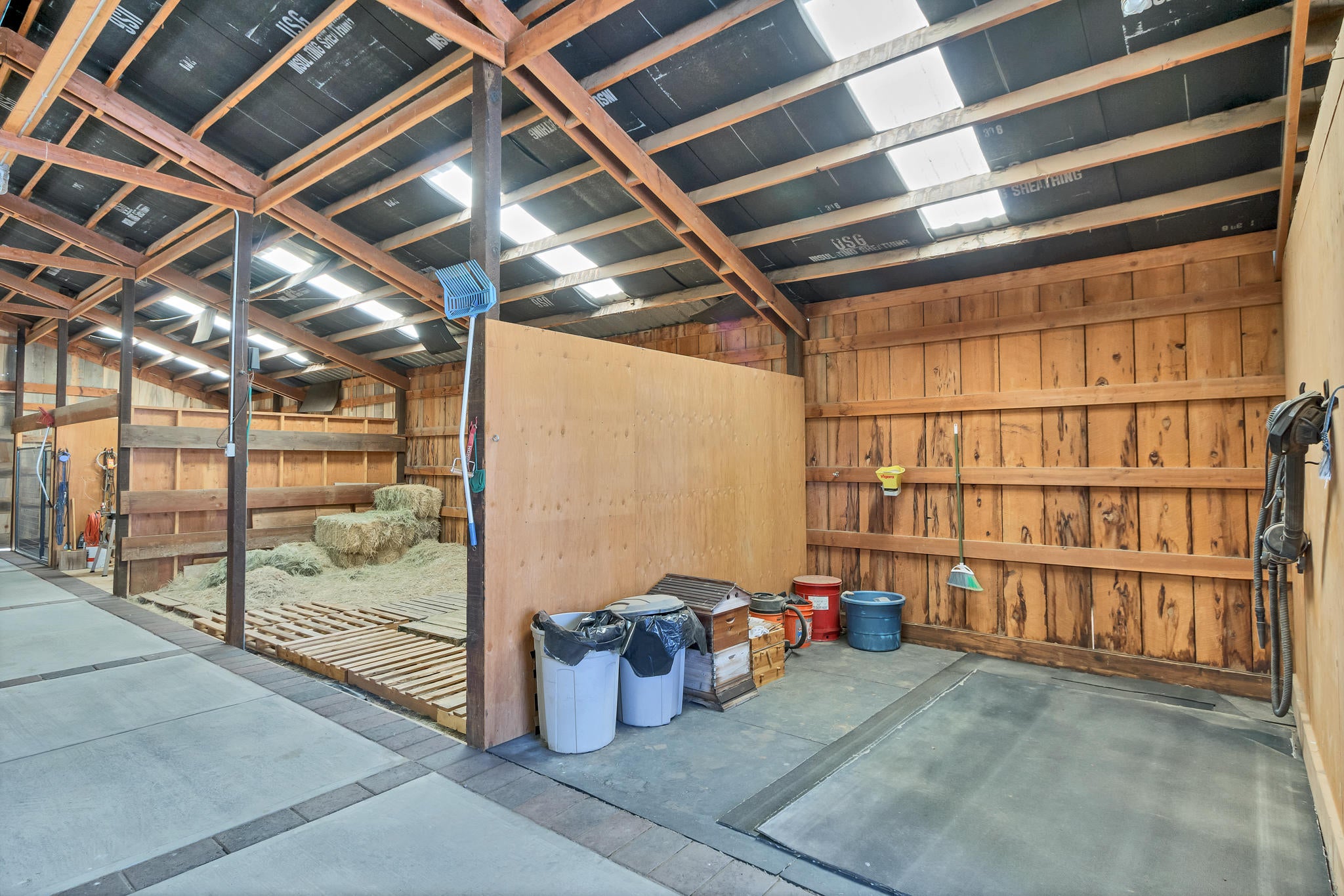 62174 Cody Jr Road Bend, OR 97701 - Photo 35 of 64 DSC06842