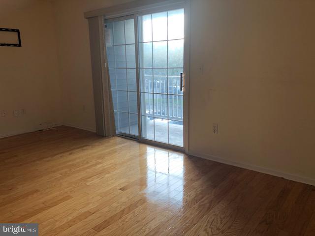 330 Nicholas Drive Riverside, NJ 08075 - Photo 3 of 14 Sliders to terrace