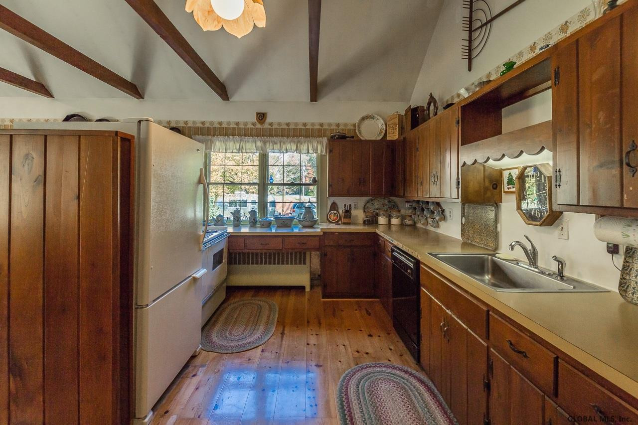 1091 Raymond Road Malta, NY 12020 - Photo 20 of 99 Photo 20