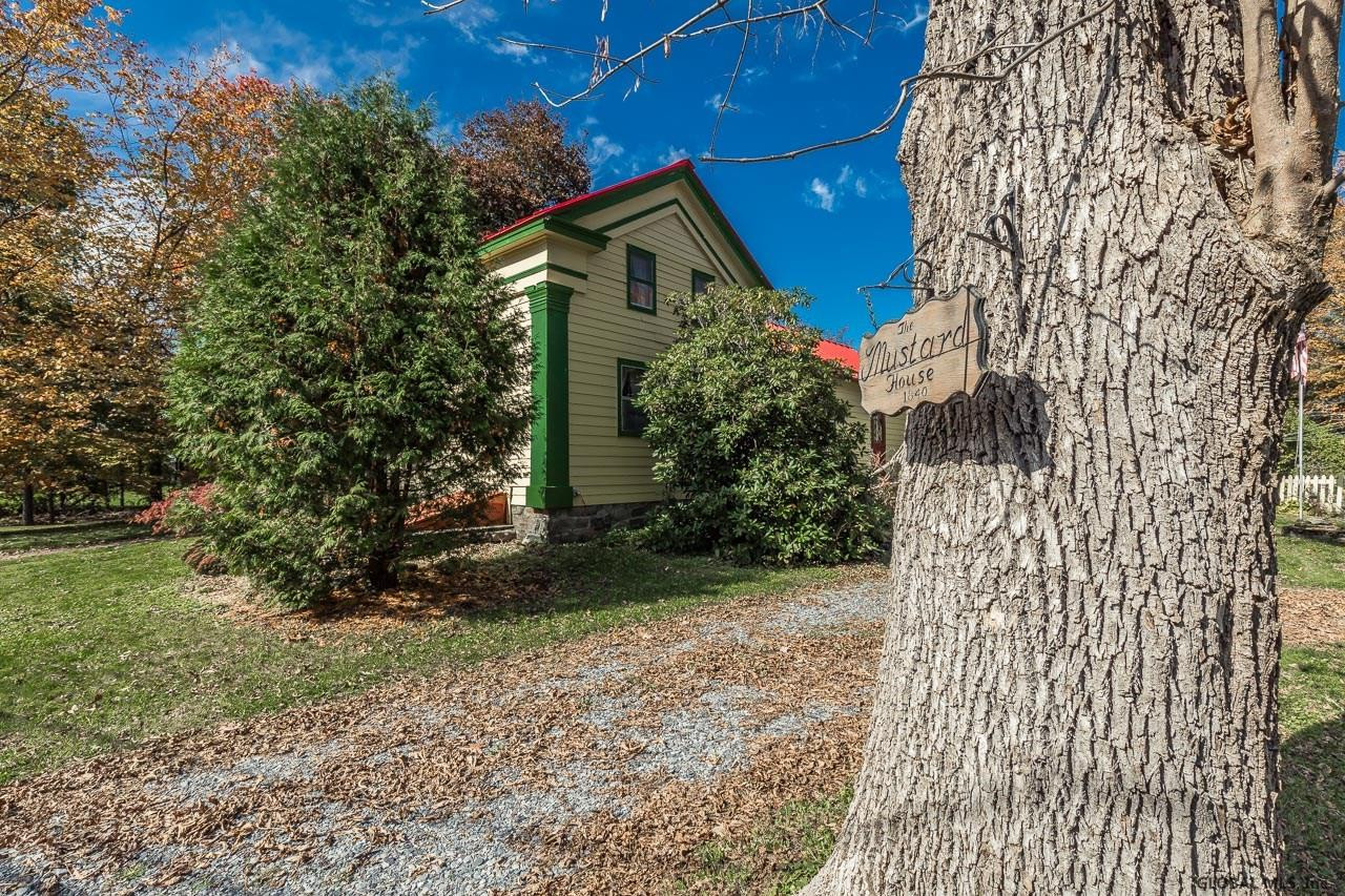 1091 Raymond Road Malta, NY 12020 - Photo 3 of 99 Photo 3