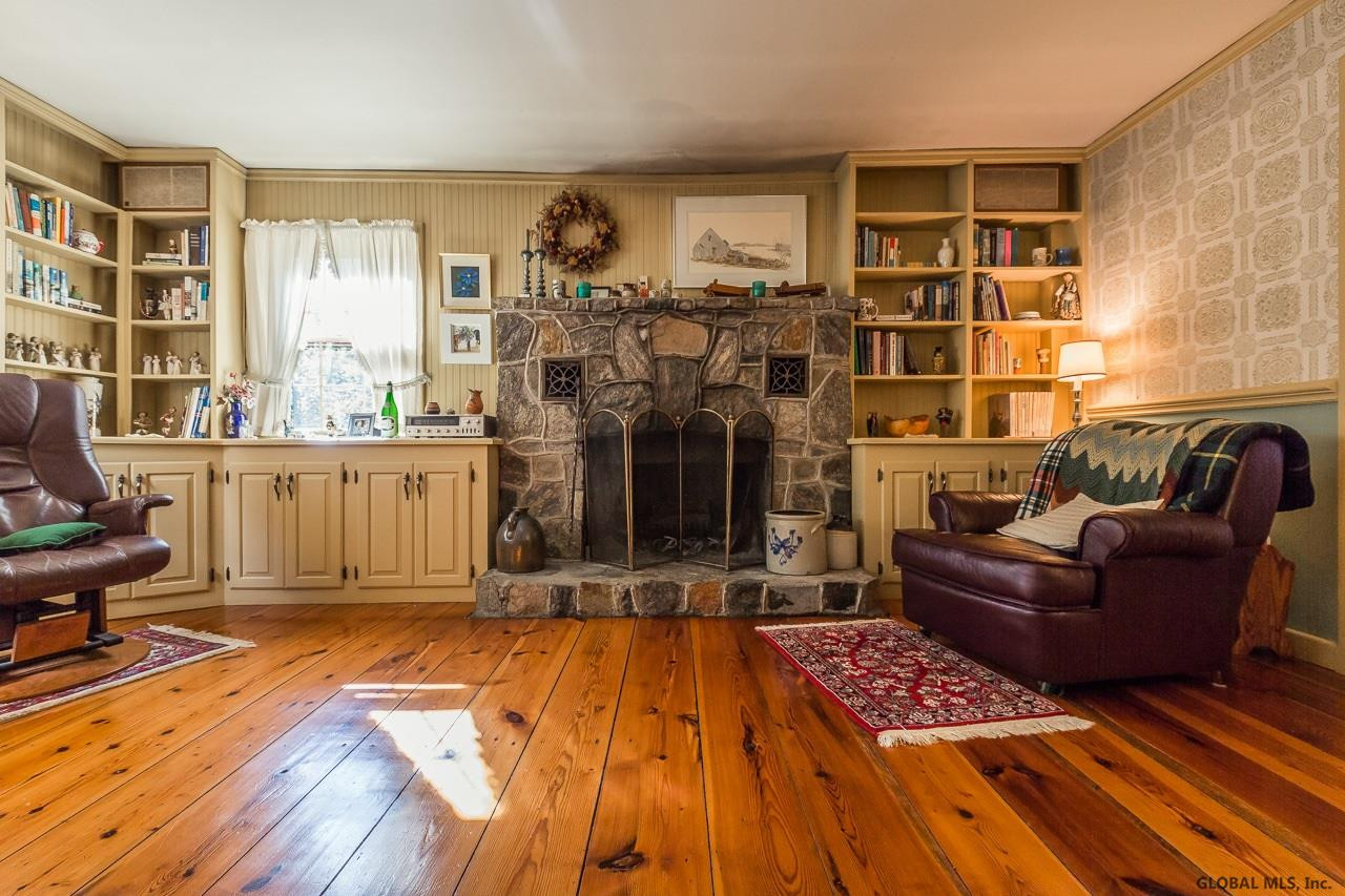 1091 Raymond Road Malta, NY 12020 - Photo 35 of 99 Photo 35