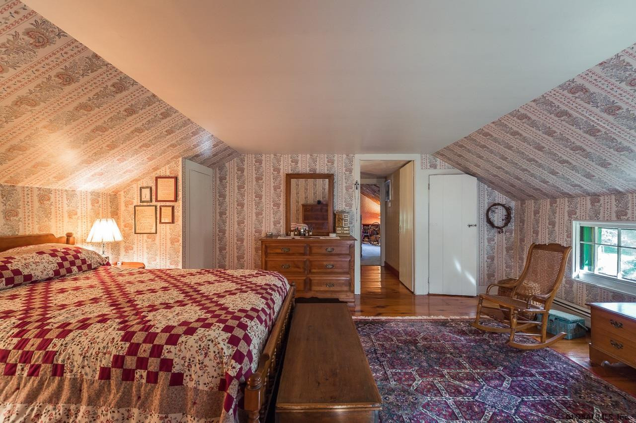 1091 Raymond Road Malta, NY 12020 - Photo 47 of 99 Photo 47