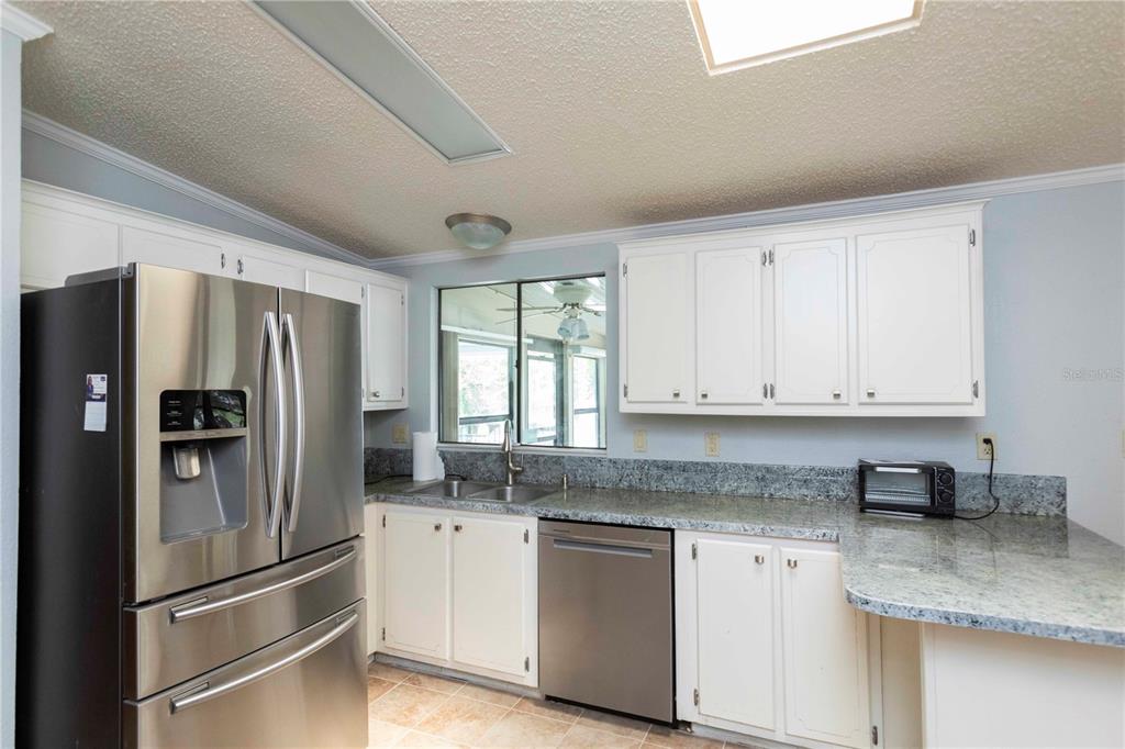 7379 Del Rio Avenue Brooksville, FL 34613 - Photo 19 of 31