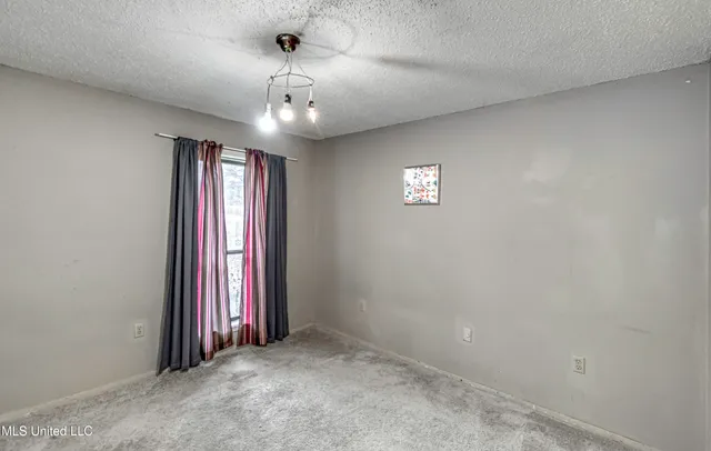 $255,000 | 1609 Old Vicksburg Road, Clinton, MS 39056