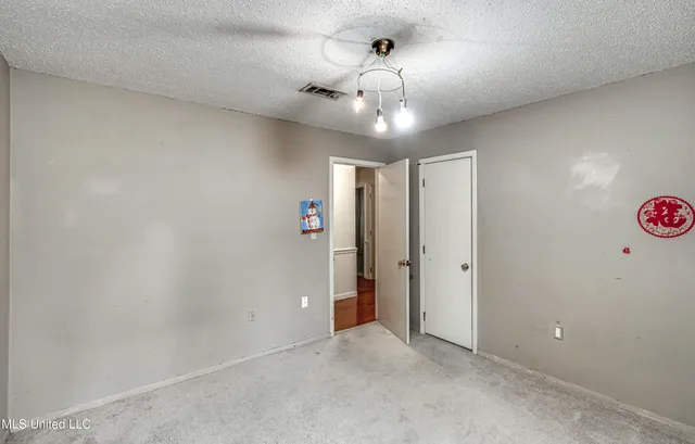 $255,000 | 1609 Old Vicksburg Road, Clinton, MS 39056