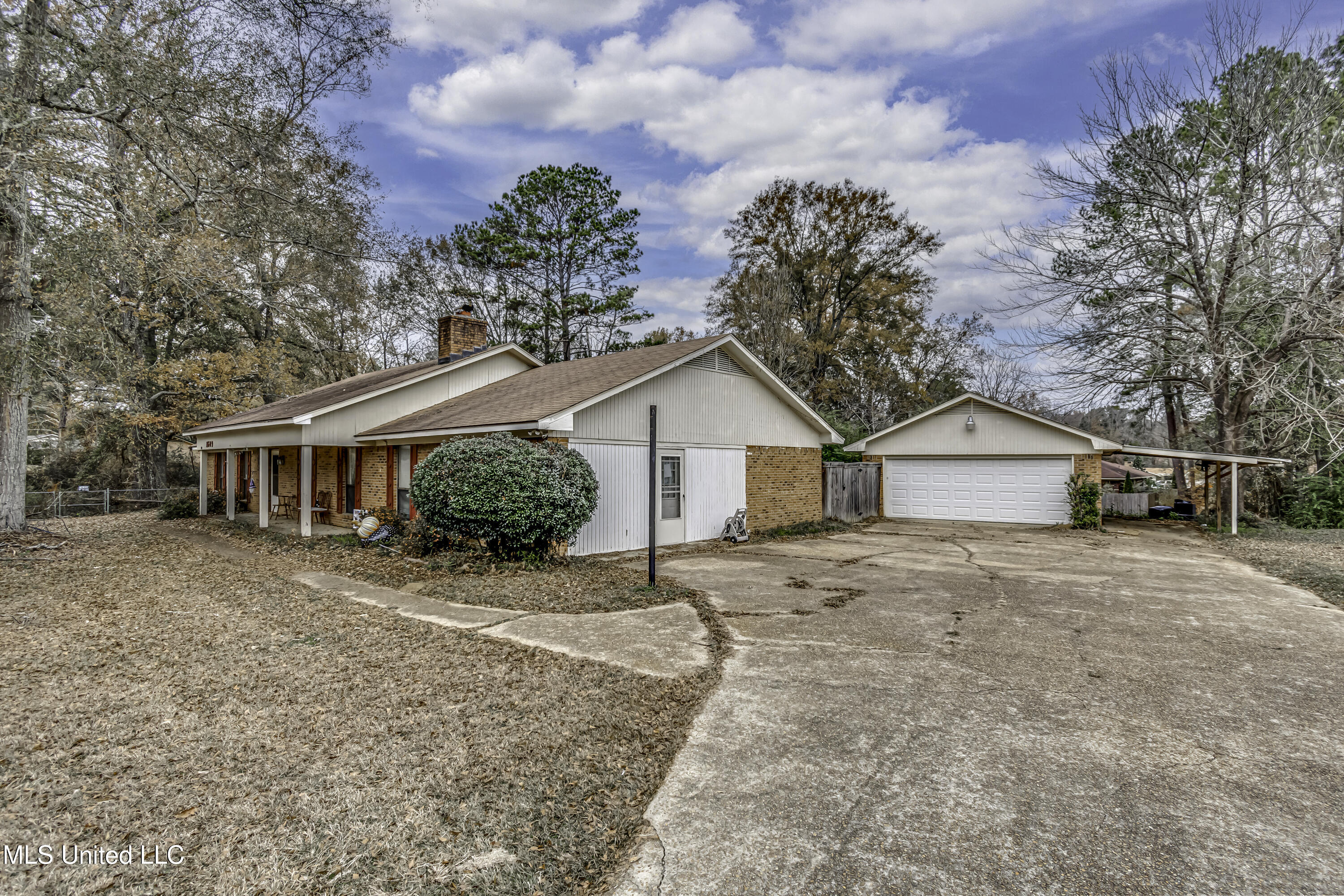 1609 Old Vicksburg Road Clinton, MS 39056 - Photo 6 of 73 1609 Old Vicksburg Rd--8
